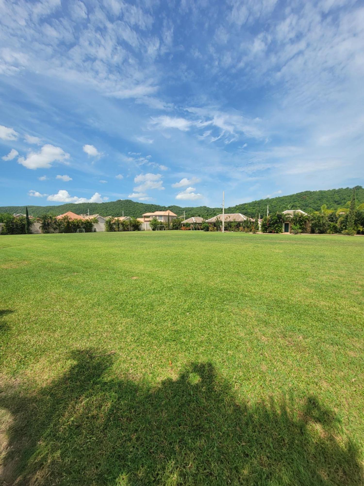 Comfortable Strategic Lodging Quarters Spanish Town Εξωτερικό φωτογραφία