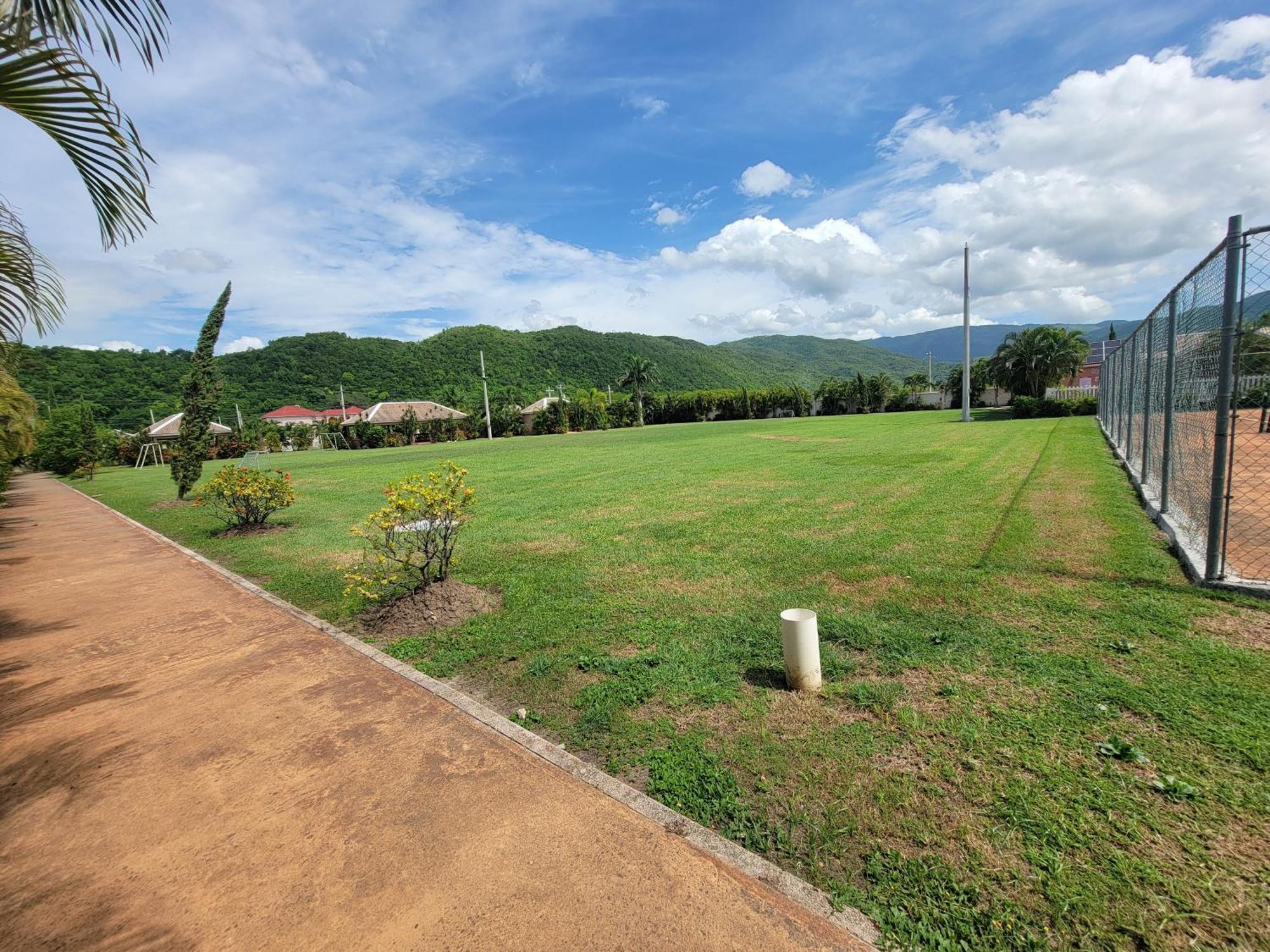 Comfortable Strategic Lodging Quarters Spanish Town Εξωτερικό φωτογραφία