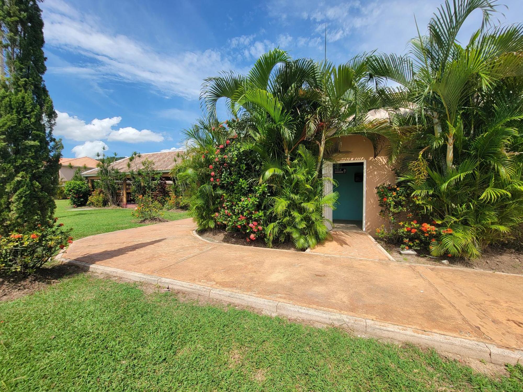 Comfortable Strategic Lodging Quarters Spanish Town Εξωτερικό φωτογραφία
