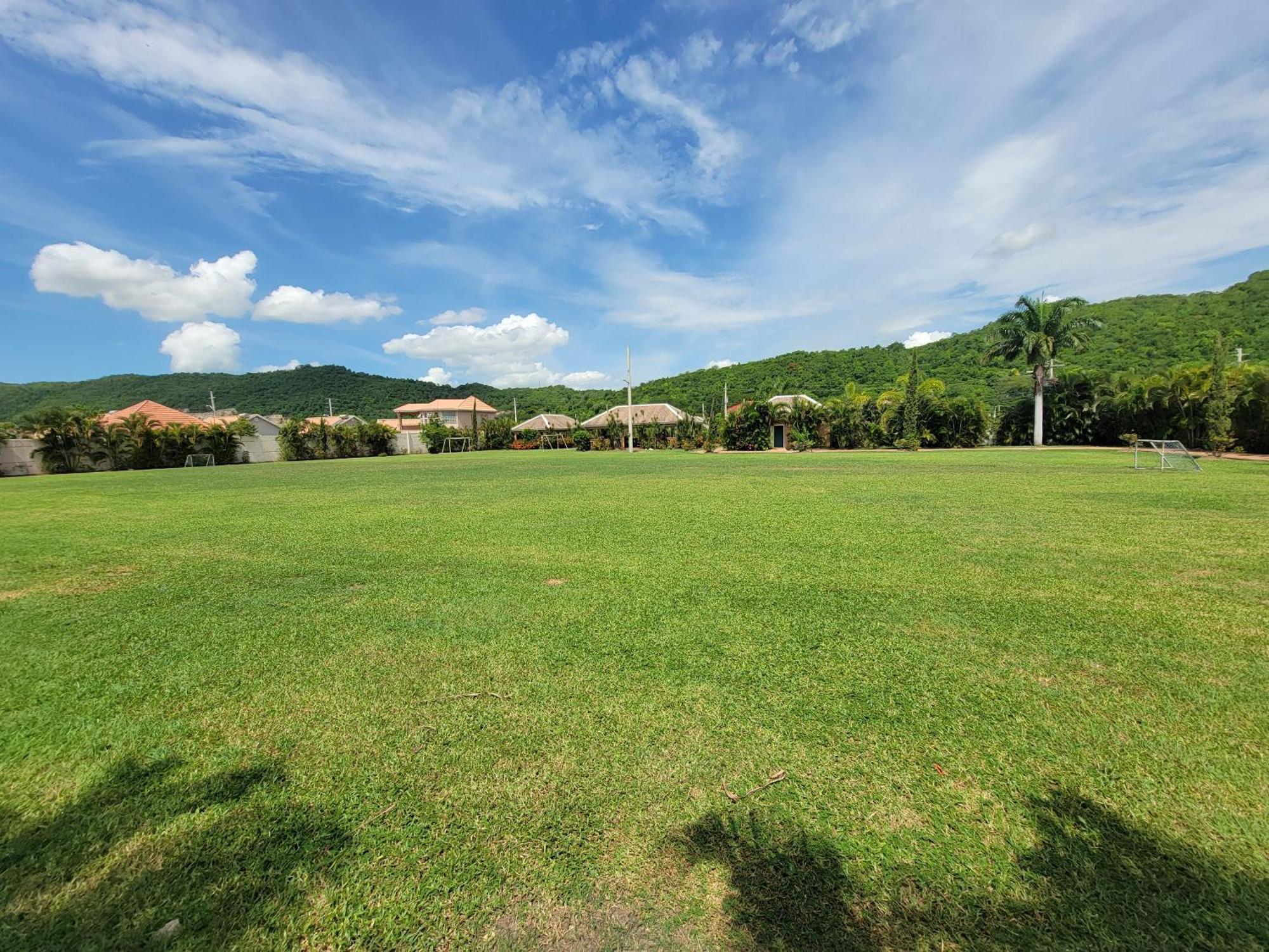 Comfortable Strategic Lodging Quarters Spanish Town Εξωτερικό φωτογραφία